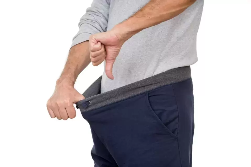 мужчина недоволен размером своего члена, как его увеличить